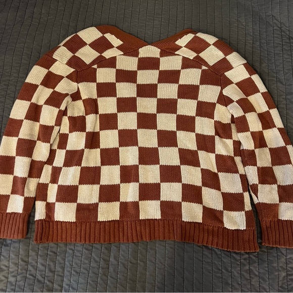 American Eagle Outfitters Brown and Cream Checkered Cardigan - Picture 3 of 3